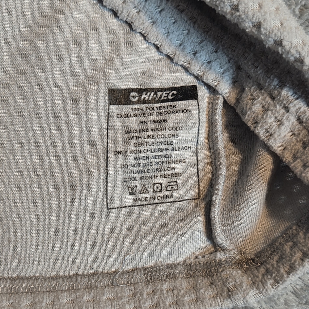 Hi-Tec Mens 1/4 Zip Gray Pullover Med Breathable Comfort Jacket - Picture 7 of 7